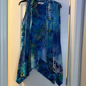 Paris Blues Vibrant Blue and Green Top